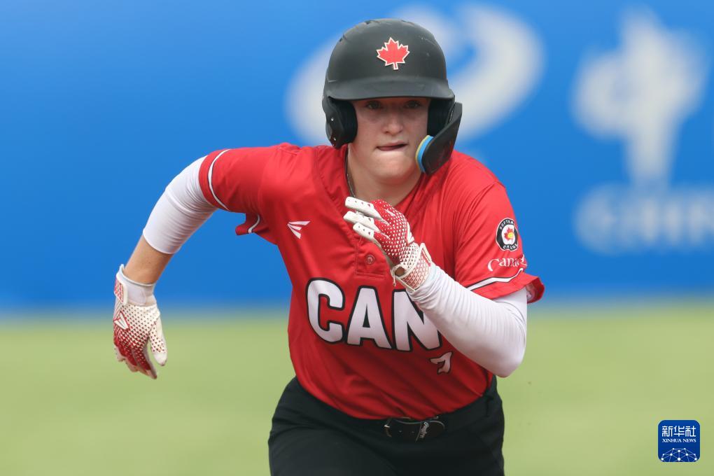加拿大队, 新华社记者, 加拿大队