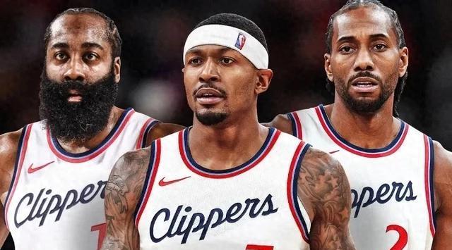 三巨头冲冠, 到了职业生, 买断