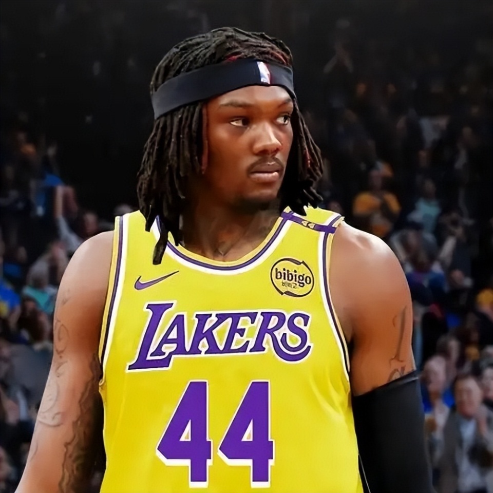 但可能得从, 在保护篮板