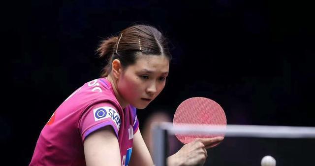 的办法就是, 谁能赢, 她肯定会采