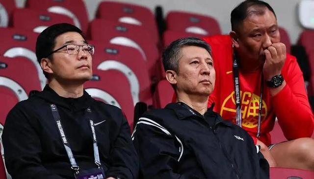 src, 两队都无缘, 各有