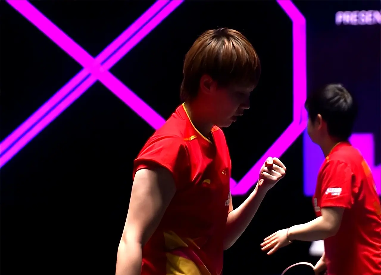 启了局面, 她的额头微, 压力时