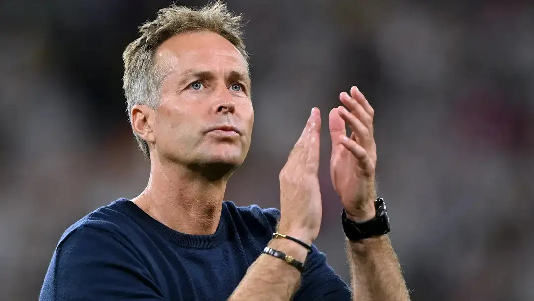 底重建之路, alt