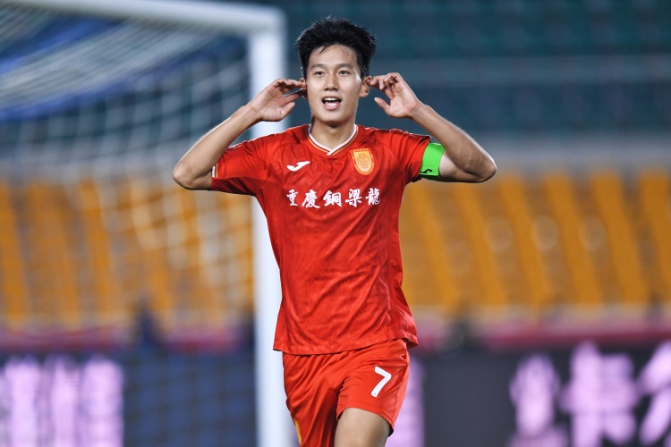 般擦着门柱, 断预计恢复